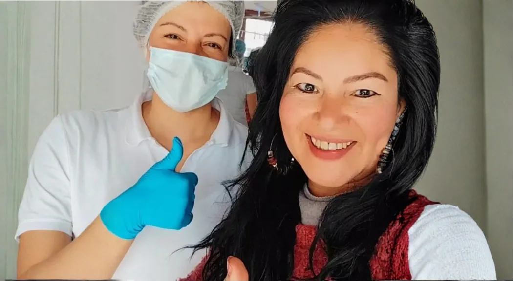 Sesión de belleza en el salón